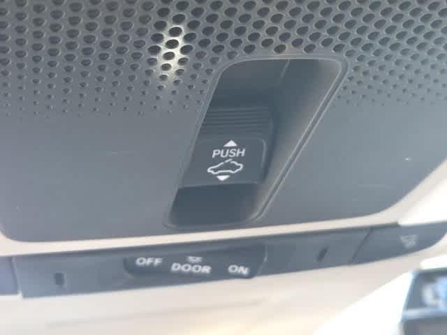 Thumbnail: 2023 Honda CR-V - 25