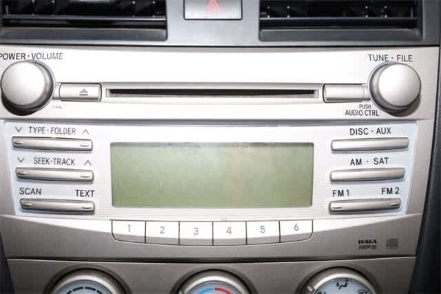 Thumbnail: 2011 Toyota Camry - 26