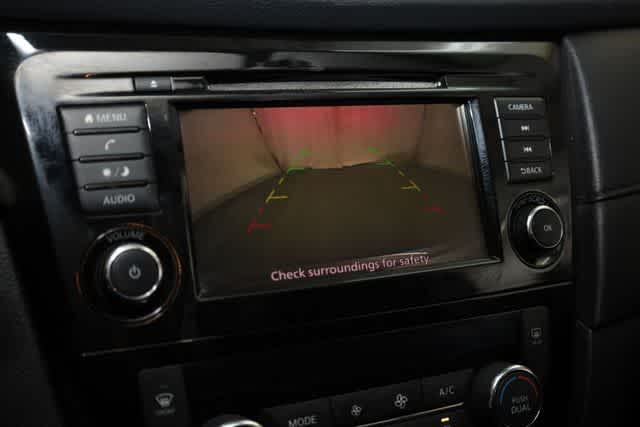 Thumbnail: 2018 Nissan Rogue - 25