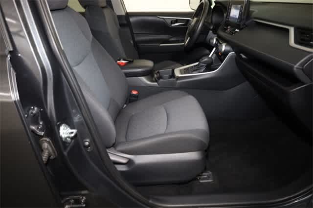Thumbnail: 2019 Toyota RAV4 - 39