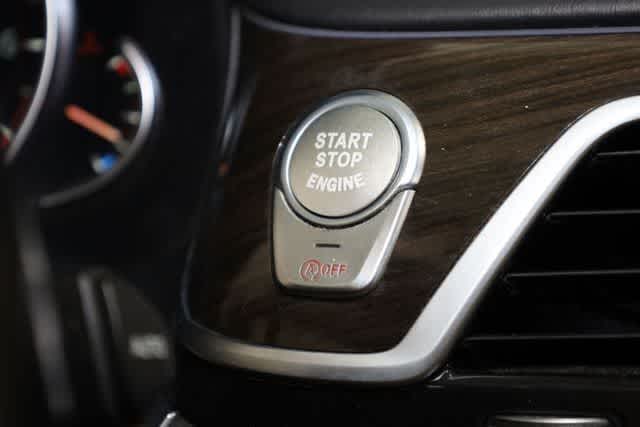 Thumbnail: 2016 BMW 7 Series - 32