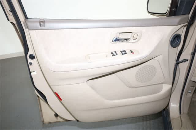 Thumbnail: 2001 Honda Odyssey - 13