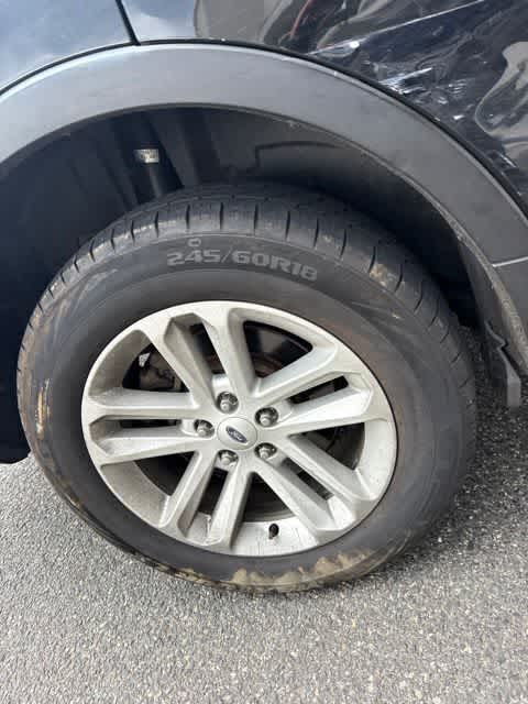Thumbnail: 2016 Ford Explorer - 21