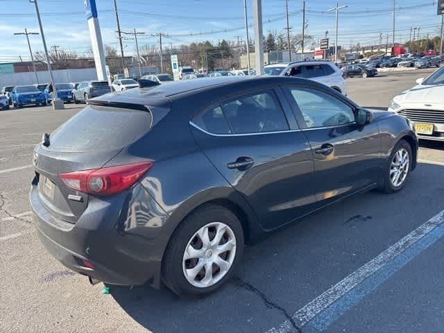 Thumbnail: 2016 Mazda Mazda3 - 14