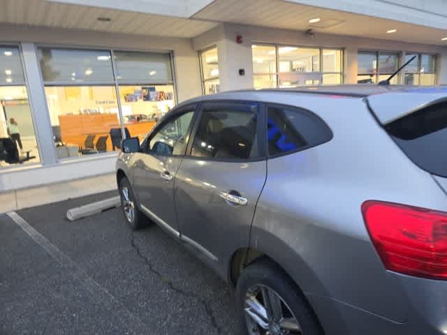 2011 Nissan Rogue S 7