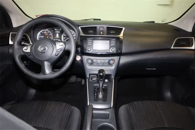 2017 Nissan Sentra SV 17