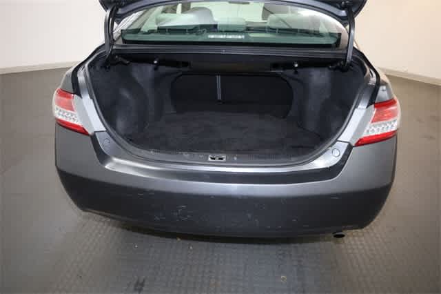 Thumbnail: 2011 Toyota Camry - 31