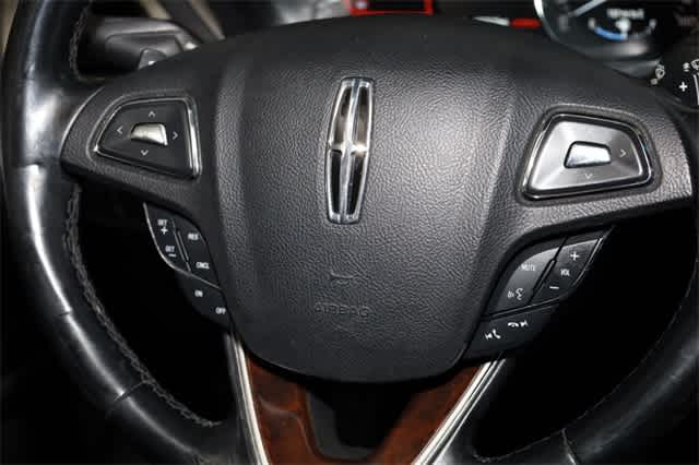 Thumbnail: 2016 Lincoln MKZ - 33