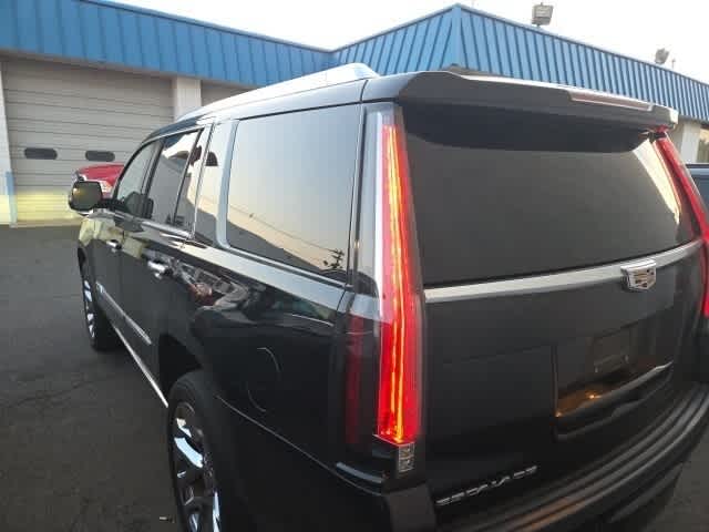 Thumbnail: 2019 Cadillac Escalade - 9
