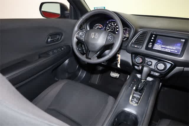 Thumbnail: 2020 Honda HR-V - 16