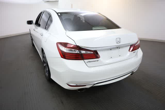 Thumbnail: 2016 Honda Accord - 5