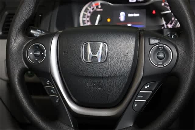 Thumbnail: 2016 Honda Pilot - 32