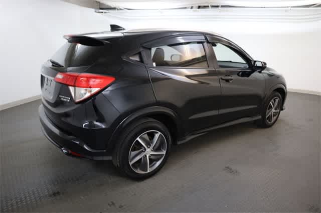 Thumbnail: 2019 Honda HR-V - 8