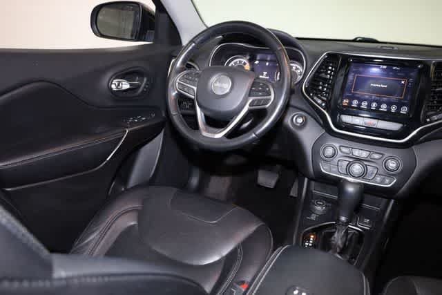 Thumbnail: 2019 Jeep Cherokee - 21