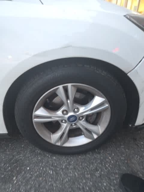 Thumbnail: 2014 Ford Focus - 19