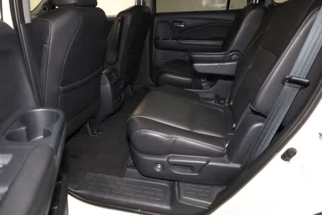 Thumbnail: 2016 Honda Pilot - 21