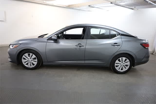 Thumbnail: 2020 Nissan Sentra - 3