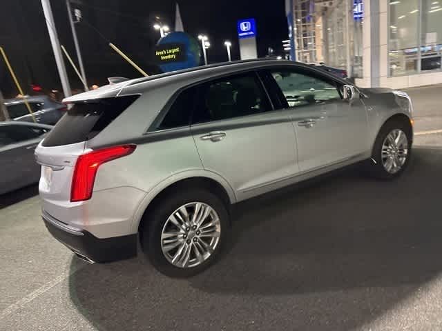 Thumbnail: 2017 Cadillac XT5 - 13