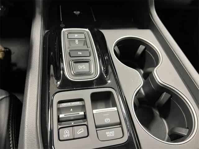 2025 Honda Pilot Touring 19