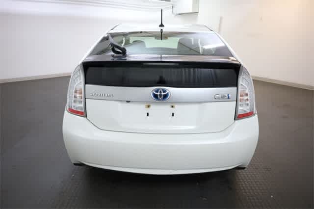 Thumbnail: 2013 Toyota Prius - 6