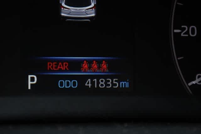 Thumbnail: 2023 Toyota Corolla Cross - 18