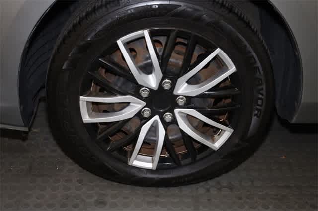 Thumbnail: 2012 Mazda Mazda3 - 31