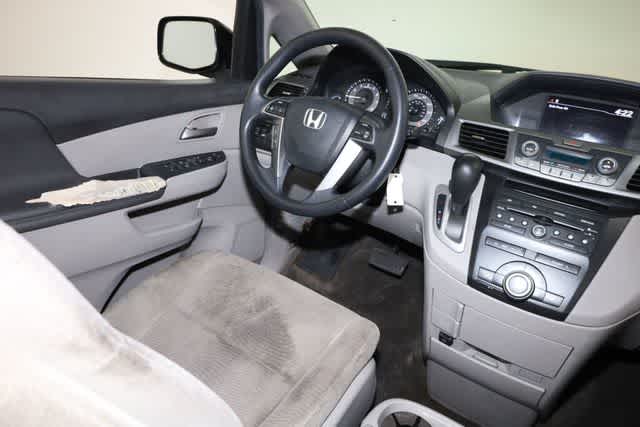 Thumbnail: 2012 Honda Odyssey - 22