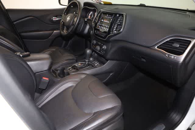 Thumbnail: 2020 Jeep Cherokee - 35