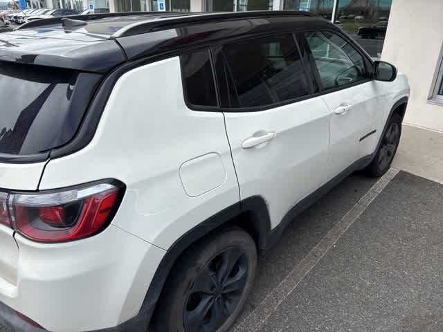Thumbnail: 2019 Jeep Compass - 11
