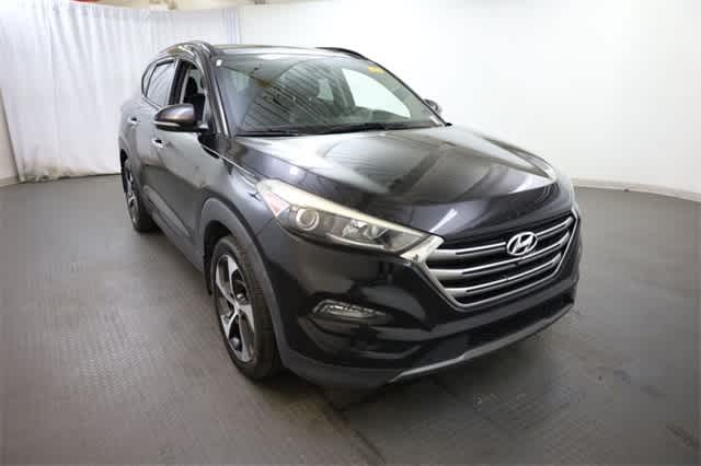 Thumbnail: 2016 Hyundai Tucson - 11