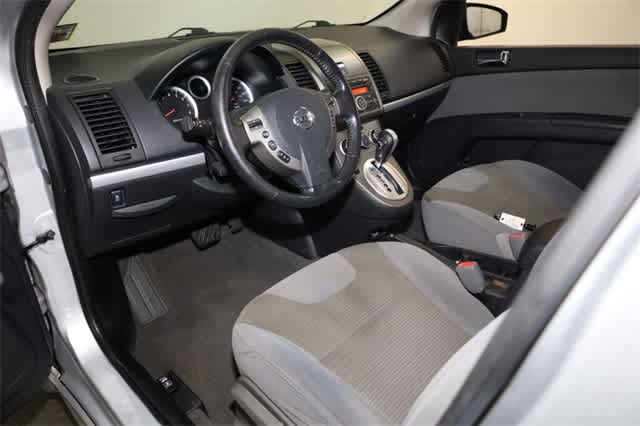 Thumbnail: 2012 Nissan Sentra - 14