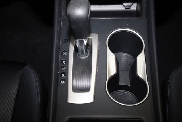 Thumbnail: 2017 Nissan Altima - 29