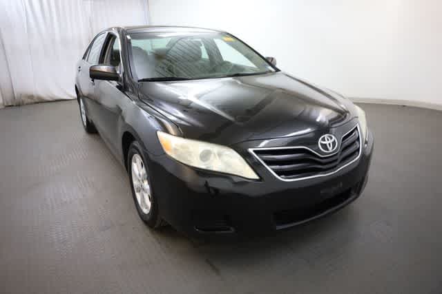 Thumbnail: 2011 Toyota Camry - 11