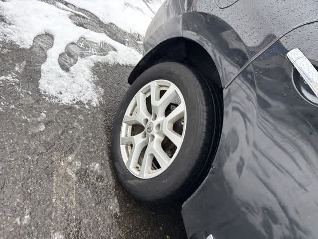 Thumbnail: 2013 Nissan Rogue - 22