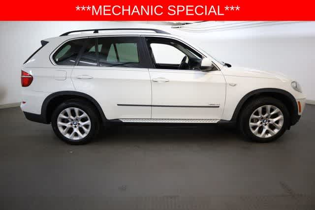 Thumbnail: 2013 BMW X5 - 9