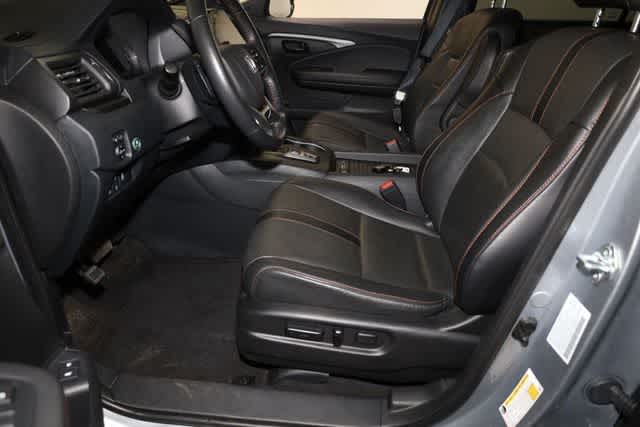 Thumbnail: 2023 Honda Passport - 15