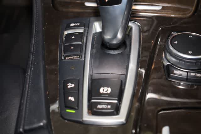 Thumbnail: 2015 BMW 5 Series - 32