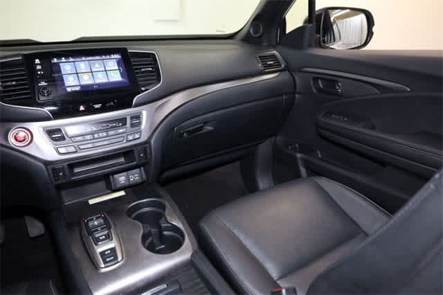 Thumbnail: 2022 Honda Passport - 18