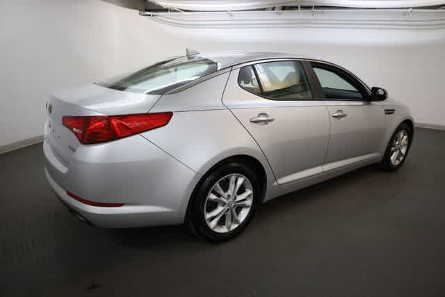 Thumbnail: 2012 Kia Optima - 8