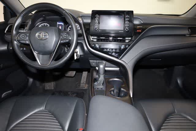 Thumbnail: 2023 Toyota Camry - 17