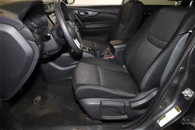 Thumbnail: 2018 Nissan Rogue - 15