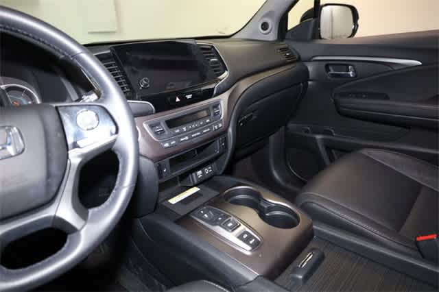 Thumbnail: 2022 Honda Pilot - 23