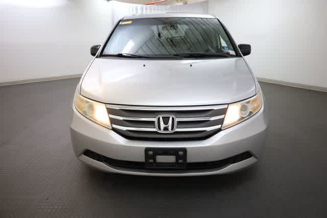 Thumbnail: 2012 Honda Odyssey - 12