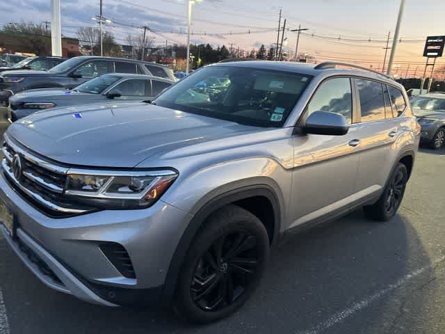 Thumbnail: 2022 Volkswagen Atlas - 2