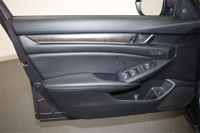 Thumbnail: 2020 Honda Accord - 13