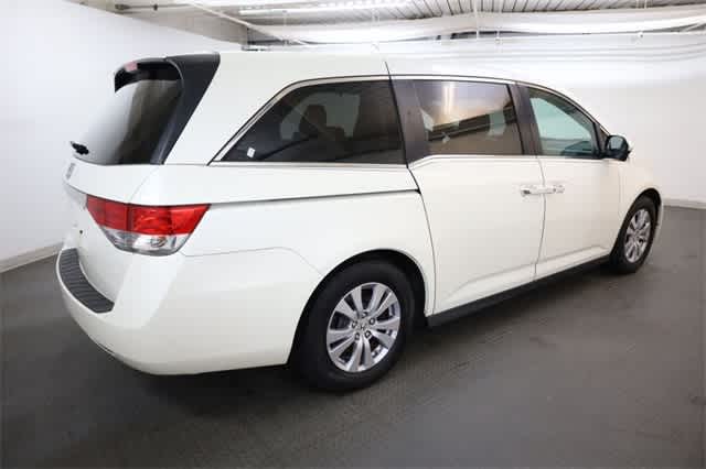 Thumbnail: 2016 Honda Odyssey - 8