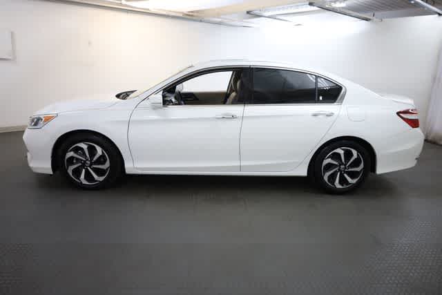 Thumbnail: 2016 Honda Accord - 3