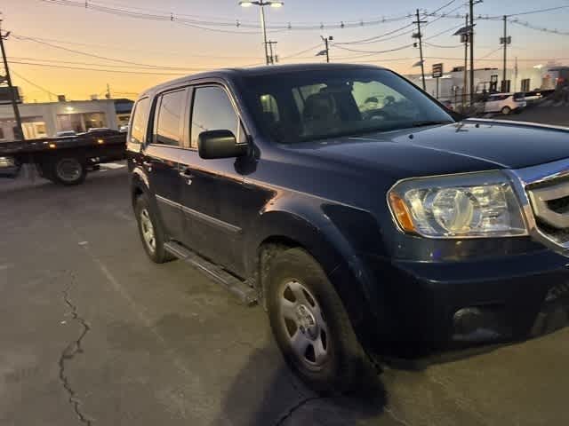 Thumbnail: 2011 Honda Pilot - 20