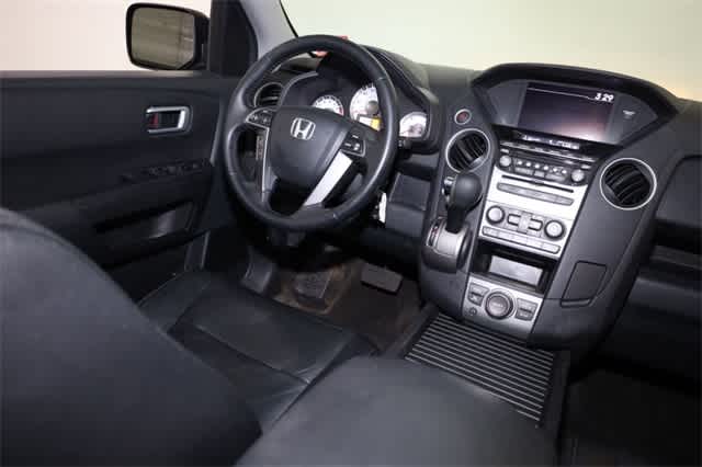 Thumbnail: 2012 Honda Pilot - 16