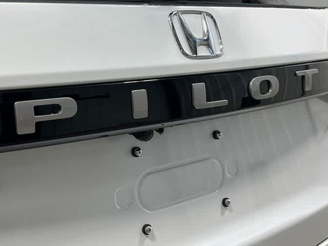 Thumbnail: 2026 Honda Pilot - 7